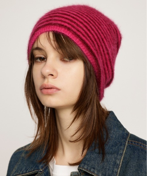 SLY（スライ）の「SHAGGY BEANIE シャギー ビーニー（ニットキャップ/ビーニー・レディース・ブラック/ピンク系その他/杢グレー/ホワイト・FREE）」の4枚目の写真