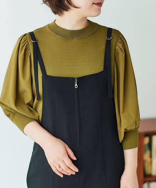 le.coeur blanc（ルクールブラン）の「スリーブドッキングニットプルオーバー（ニット/セーター・レディース・ブラック/オリーブ/アイボリー・38）」の3枚目の写真