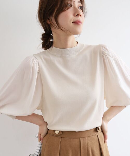 le.coeur blanc（ルクールブラン）の「スリーブドッキングニットプルオーバー（ニット/セーター・レディース・ブラック/オリーブ/アイボリー・38）」の5枚目の写真