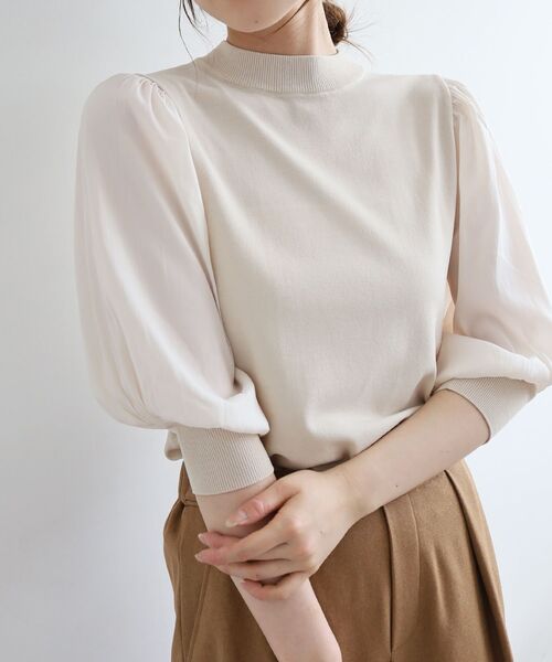 le.coeur blanc（ルクールブラン）の「スリーブドッキングニットプルオーバー（ニット/セーター・レディース・ブラック/オリーブ/アイボリー・38）」の6枚目の写真