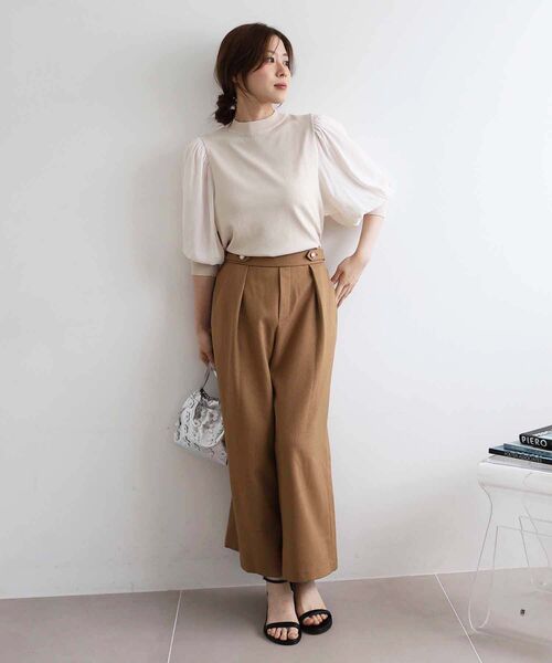 le.coeur blanc（ルクールブラン）の「スリーブドッキングニットプルオーバー（ニット/セーター・レディース・ブラック/オリーブ/アイボリー・38）」の9枚目の写真