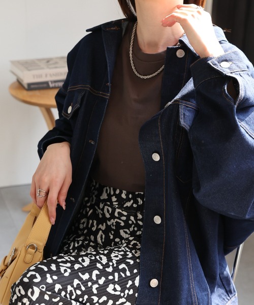 sakishimatokyo(サキシマトーキョー)の「ビッグシルエット/オーバーサイズ Gジャン/デニムジャケット(デニムジャケット・レディース・ブルー/グレー/ネイビー/ホワイト/ブラック/ライトブルー・FREE)」の13枚目の写真