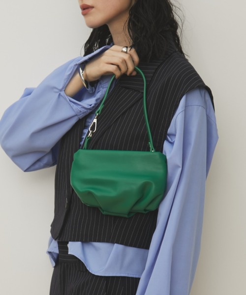 MERLOT（メルロー）の「ワンハンドルミニショルダーバッグ/350mlペットボトル収納可能（ハンドバッグ・レディース・グリーン/ブラック・FREE）」の3枚目の写真