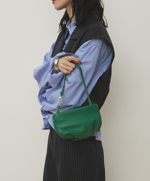 MERLOT（メルロー）の「ワンハンドルミニショルダーバッグ/350mlペットボトル収納可能（ハンドバッグ・レディース・グリーン/ブラック・FREE）」の18枚目の写真