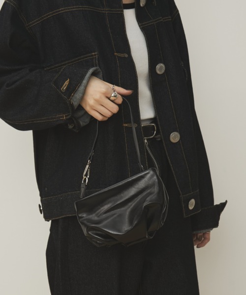 MERLOT（メルロー）の「ワンハンドルミニショルダーバッグ/350mlペットボトル収納可能（ハンドバッグ・レディース・グリーン/ブラック・FREE）」の10枚目の写真