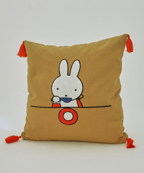 studio CLIP（スタディオクリップ）の「さがら刺繍クッションカバー