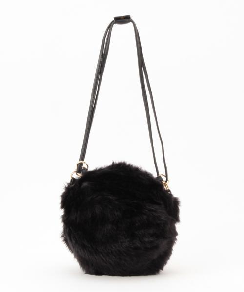 BEAMS LIGHTS Women's（ビームスライツ ウィメンズ）の「VOTAN TOKYO×BEAMS LIGHTS / ファーサークル（ショルダーバッグ・レディース・ブラック/ベージュ・ONE SIZE）」の7枚目の写真