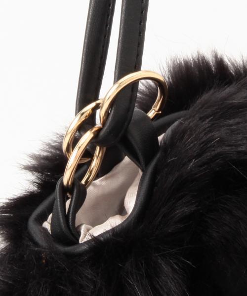 BEAMS LIGHTS Women's（ビームスライツ ウィメンズ）の「VOTAN TOKYO×BEAMS LIGHTS / ファーサークル（ショルダーバッグ・レディース・ブラック/ベージュ・ONE SIZE）」の8枚目の写真