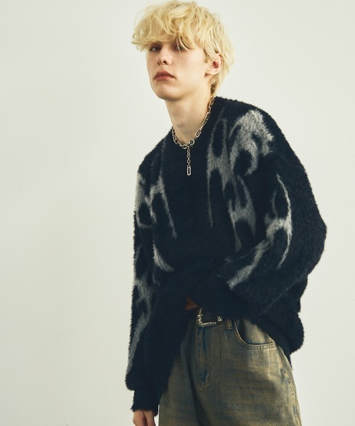 Shoowtime(ショウタイム)の「オーバーサイズビッグモヘアライクニットセーター(ニット/セーター・メンズ・ブラック/パープル・MEDIUM/LARGE/SMALL)」の6枚目の写真