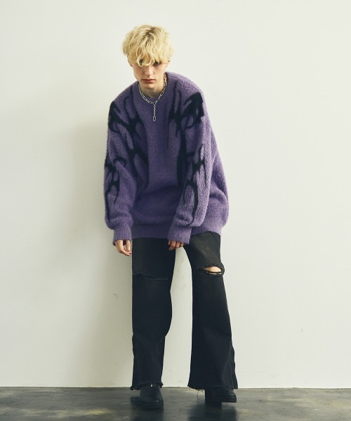 Shoowtime(ショウタイム)の「オーバーサイズビッグモヘアライクニットセーター(ニット/セーター・メンズ・ブラック/パープル・MEDIUM/LARGE/SMALL)」の3枚目の写真