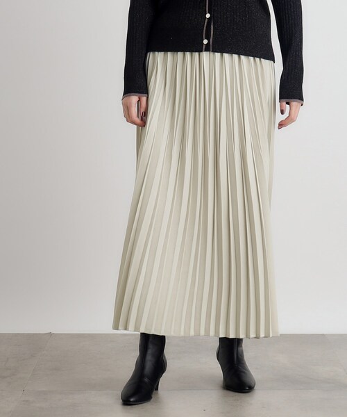 grove（グローブ）の「スウェーディサテンプリーツスカート（スカート・レディース・ナチュラル/ベージュ系その他5/ブラウン系その他/モスグリーン系1/ダークグレー/ブラック系・02/03/01/04/05）」の19枚目の写真