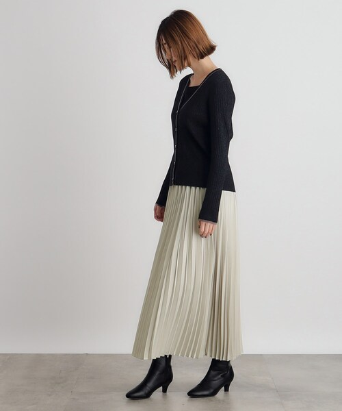 grove（グローブ）の「スウェーディサテンプリーツスカート（スカート・レディース・ナチュラル/ベージュ系その他5/ブラウン系その他/モスグリーン系1/ダークグレー/ブラック系・02/03/01/04/05）」の21枚目の写真