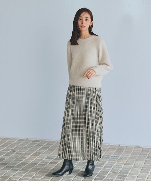 grove（グローブ）の「スウェーディサテンプリーツスカート（スカート・レディース・ナチュラル/ベージュ系その他5/ブラウン系その他/モスグリーン系1/ダークグレー/ブラック系・02/03/01/04/05）」の8枚目の写真