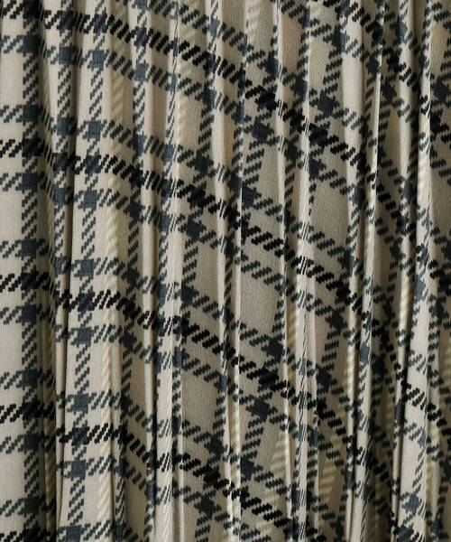 grove（グローブ）の「スウェーディサテンプリーツスカート（スカート・レディース・ナチュラル/ベージュ系その他5/ブラウン系その他/モスグリーン系1/ダークグレー/ブラック系・02/03/01/04/05）」の9枚目の写真