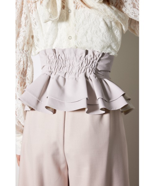 rienda(リエンダ)の「フェイクレザーコルセット 秋服 冬服(ベルト・レディース・ブラック/ベージュ・FREE)」の6枚目の写真