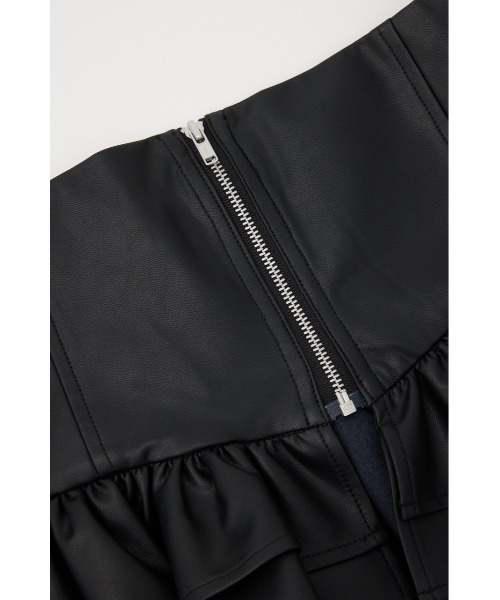 rienda(リエンダ)の「フェイクレザーコルセット 秋服 冬服(ベルト・レディース・ブラック/ベージュ・FREE)」の8枚目の写真