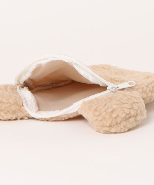 Mignonjour（ミニョンジュール）の「FReePLACe/もこもこくまポーチ