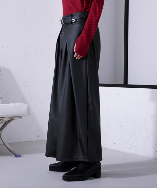 Ellno Loset(エルノロゼット)の「ハカマタックワイドパンツ/SETUP対応(その他パンツ・メンズ・ブラック・LARGE/MEDIUM/SMALL)」の5枚目の写真