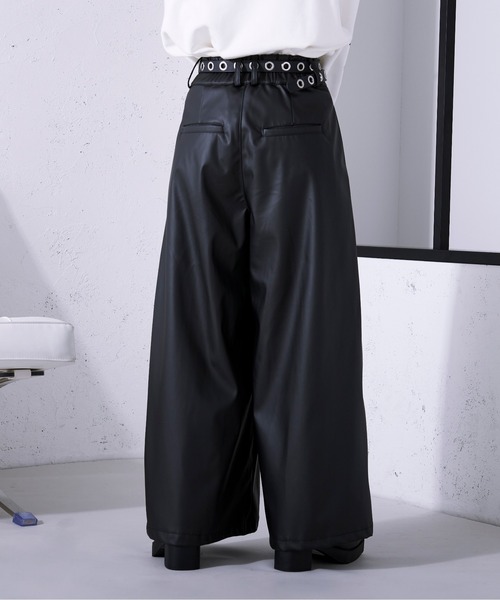 Ellno Loset(エルノロゼット)の「ハカマタックワイドパンツ/SETUP対応(その他パンツ・メンズ・ブラック・LARGE/MEDIUM/SMALL)」の16枚目の写真