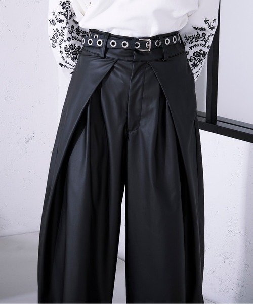 Ellno Loset(エルノロゼット)の「ハカマタックワイドパンツ/SETUP対応(その他パンツ・メンズ・ブラック・LARGE/MEDIUM/SMALL)」の17枚目の写真