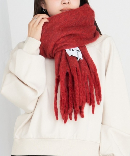RAY CASSIN(レイカズン)の「デカネームボリュームマフラー(マフラー・レディース・アイボリー/ブラック/ブルー/レッド/ブルー系その他2・FREE)」の11枚目の写真