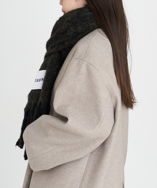 RAY CASSIN(レイカズン)の「デカネームボリュームマフラー(マフラー・レディース・アイボリー/ブラック/ブルー/レッド/ブルー系その他2・FREE)」の20枚目の写真