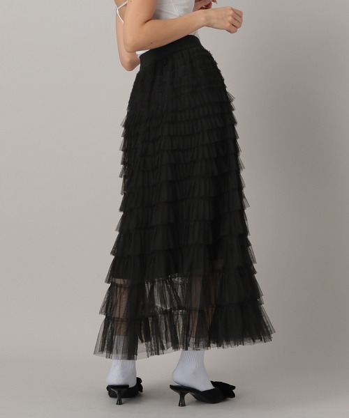 FOREVER 21（フォーエバー トゥエンティーワン）の「【2024FW】フリルティアードロングスカート（スカート・レディース・ブラック/ホワイト/グレー・FREE）」の9枚目の写真