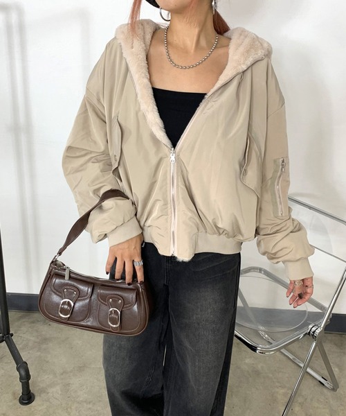 non-hedge(ノンヘッジ)の「リバーシブルフード付ビッグMA1(MA-1・レディース・アイボリー/カーキ/ブルー/ピンク/ベージュ/ブラック・FREE)」の3枚目の写真