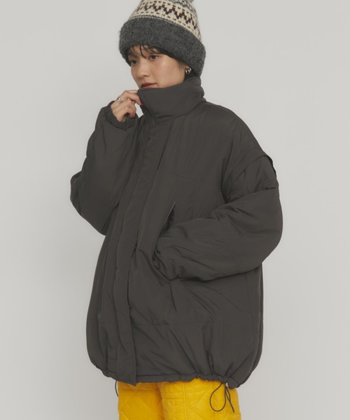 MERLOT（メルロー）の「中綿2wayモンスターパーカー（ダウンジャケット/コート・レディース・チャコールグレー/ベージュ・FREE）」の14枚目の写真