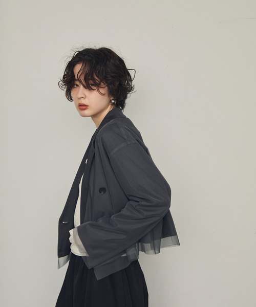 チュール重ねショートジャケット（テーラードジャケット