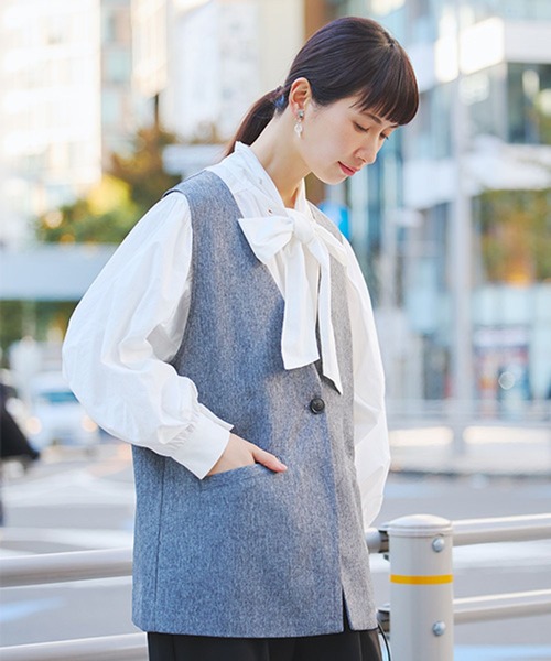 studio CLIP（スタディオクリップ）の「ロングベスト《オケージョン2026SS》（ベスト・レディース・ベージュ/カーキブラウン/ブラック/グレー・FREE）」の2枚目の写真