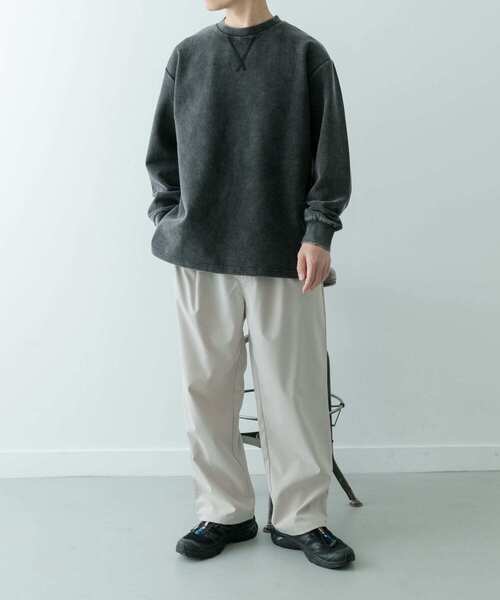 ITEMS URBANRESEARCH（アイテムズ アーバンリサーチ）の「フェードダンボール クルーネックTops（Tシャツ/カットソー・メンズ・ブラック/グリーン/ネイビー・MEDIUM/LARGE）」の8枚目の写真