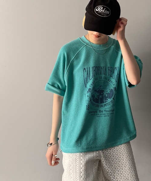 Java（ジャバ）の「《JaVaジャバコラボ》こなれ感叶う大人のゆるスタイル。裏使いヴィンテージライクピグメントプリント半袖スウェット(トップス)（スウェット・レディース・アイボリー/チャコールグレー/グリーン・MEDIUM/SMALL/X-LARGE/LARGE）」の6枚目の写真