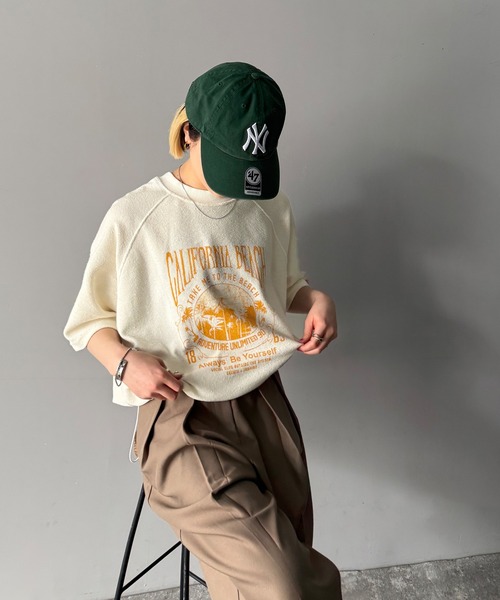 Java（ジャバ）の「《JaVaジャバコラボ》こなれ感叶う大人のゆるスタイル。裏使いヴィンテージライクピグメントプリント半袖スウェット(トップス)（スウェット・レディース・アイボリー/チャコールグレー/グリーン・MEDIUM/SMALL/X-LARGE/LARGE）」の22枚目の写真