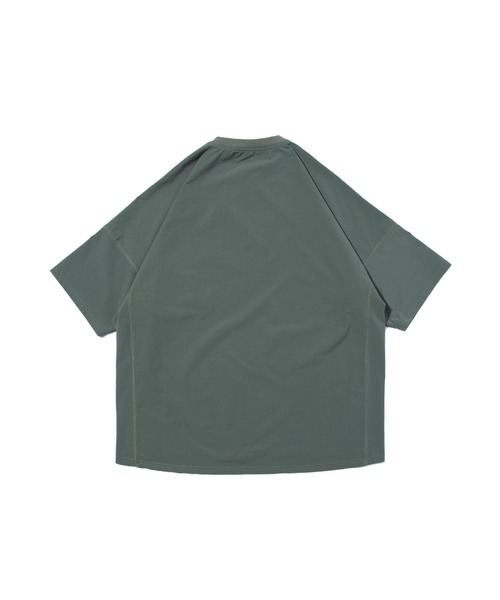 F/CE. (エフシーイー)の「F/CE. AMPHIBIOUS T-SHIRT / エフシーイー アンフィビアス Tシャツ(Tシャツ/カットソー・メンズ・ホワイト/グレー/ブラック/オリーブ・SMALL/MEDIUM/LARGE)」の8枚目の写真