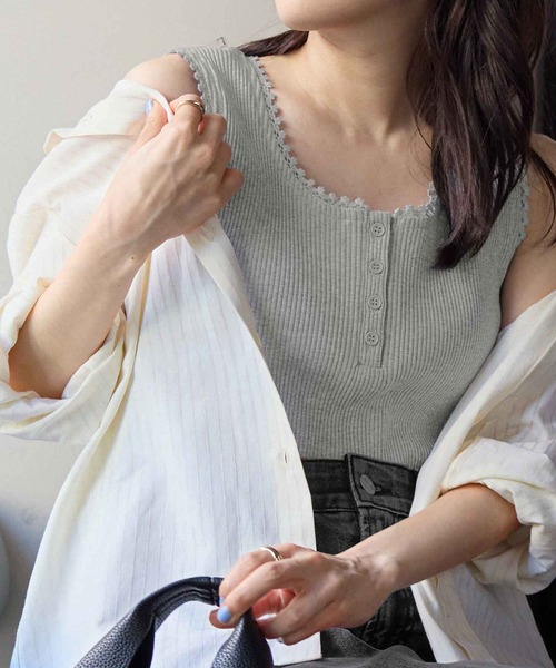 CHAN ME（チャンミ）の「ヘンリーネックレースタンクトップ（タンクトップ・レディース・グレー/ブルー/ホワイト/ブラック・MEDIUM/LARGE/X-LARGE）」の18枚目の写真
