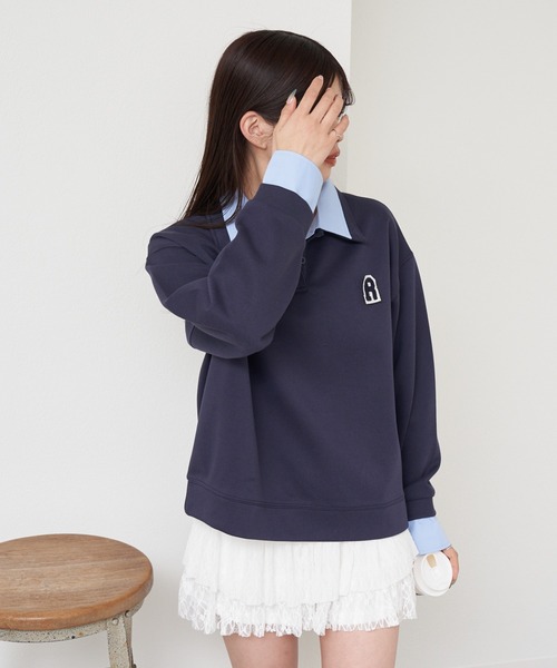 RAY CASSIN（レイカズン）の「【2025SS/ワッペン取り外し可】襟レイヤードルーズスウェット（スウェット・レディース・ブルー系その他2/グレー系その他2/アイボリー/ネイビー・FREE）」の11枚目の写真