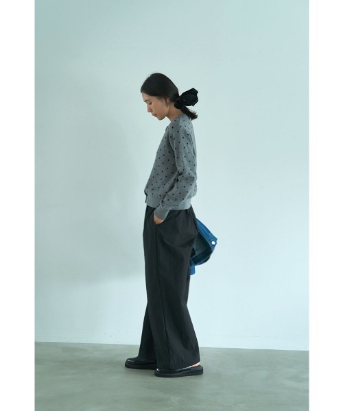 marjour(マージュール)の「JACQUARD DOT KNIT CARDIGAN(カーディガン/ボレロ・レディース・グレー・M)」の12枚目の写真