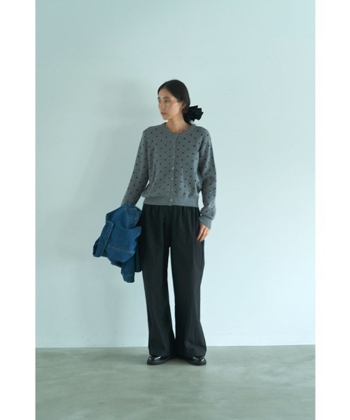 marjour(マージュール)の「JACQUARD DOT KNIT CARDIGAN(カーディガン/ボレロ・レディース・グレー・M)」の15枚目の写真