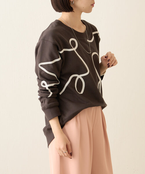 Jena espace merveilleux(ジェナ エスパスメルヴェイユ)の「線柄裏毛カットソー(Tシャツ/カットソー・レディース・チャコールグレー/ベージュ/グレー・FREE)」の18枚目の写真