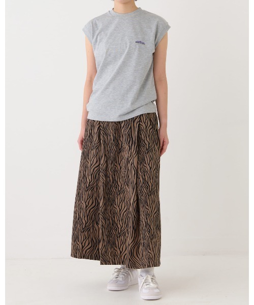 THOUSAND MILE(サウザンドマイル)の「【THOUSAND MILE】WAVE ADJUST SKIRT/ウェーブアジャストスカート/ゼブラ柄(スカート・レディース・ゼブラ・FREE)」の2枚目の写真