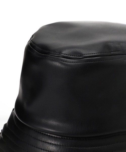 ROSE BUD(ローズバッド)の「フェイクレザーバケットハット(ハット・レディース・ホワイト/ブラック・ONE SIZE)」の9枚目の写真