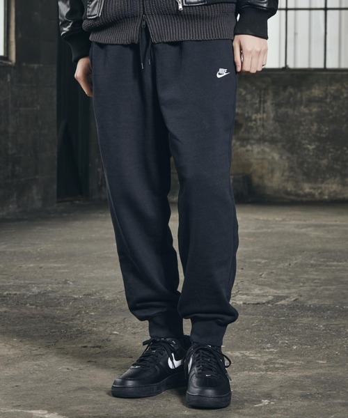 NIKE（ナイキ）の「《セットアップ対応商品》ナイキ クラブ メンズ フレンチ テリー ジョガー / Nike Club Men's French Terry Joggers FN3802-010 Black（スウェットパンツ・メンズ・ブラック・XS/XL/S/M/L/2XL）」の4枚目の写真