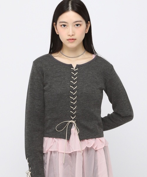 3.3 Field Trip （3.3フィールドトリップ）の「3.3 Field Trip／リブレースアップニット（ニット/セーター・レディース・ベージュ/チャコール/ブラウン・FREE）」の2枚目の写真