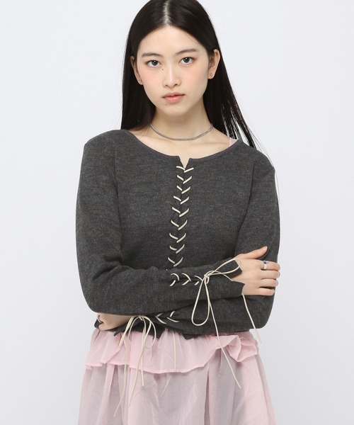 3.3 Field Trip （3.3フィールドトリップ）の「3.3 Field Trip／リブレースアップニット（ニット/セーター・レディース・ベージュ/チャコール/ブラウン・FREE）」の7枚目の写真