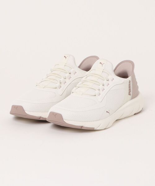 PUMA（プーマ）の「【PUMA】プーマ SOFTRIDE FLEX LACE EASE IN ALT WD（ソフトライド フレックスレース イーズイン ALT ワイド）バンジーレーススニーカー 311996（スニーカー・レディース・ホワイト×ブラック/ホワイト×グレー/ブラック×ホワイト/ブラック×ブラック/ホワイト×ブラウン・25.0cm/24.5cm/24.0cm/23.5cm/23.0cm/22.5cm/25.5cm/26.0cm/26.5cm/27.0cm/27.5cm/28.0cm）」の3枚目の写真