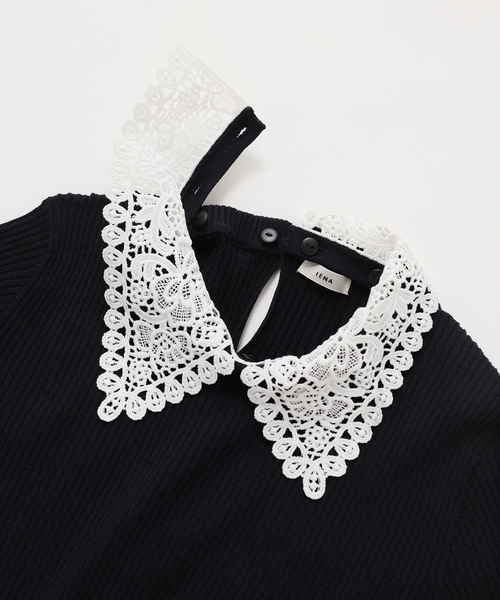 IENA（イエナ）の「《追加2》レース襟ホールガーメント リブプルオーバー（ニット/セーター・レディース・ブラック/ネイビー・FREE）」の4枚目の写真