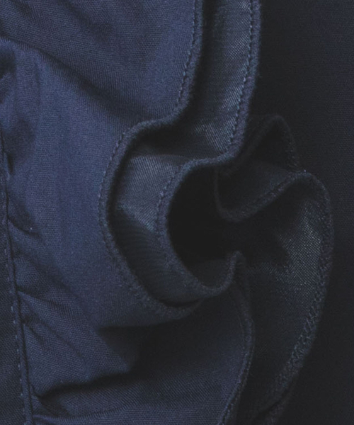 NARACAMICIE（ナラカミーチェ）の「【NARACAMICIE】2重スタンドフリルブロード長袖ブラウス（シャツ/ブラウス・レディース・ネイビー/ホワイト・S/M/L/XL）」の17枚目の写真