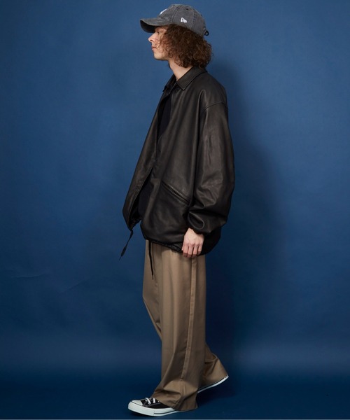 unrelaxing（アンリラクシング）の「ツータックワイドスラックスパンツ（スラックス・メンズ・カーキブラウン/ダークベージュ/ダークオリーブ/ブラック・マルチサイズ）」の6枚目の写真