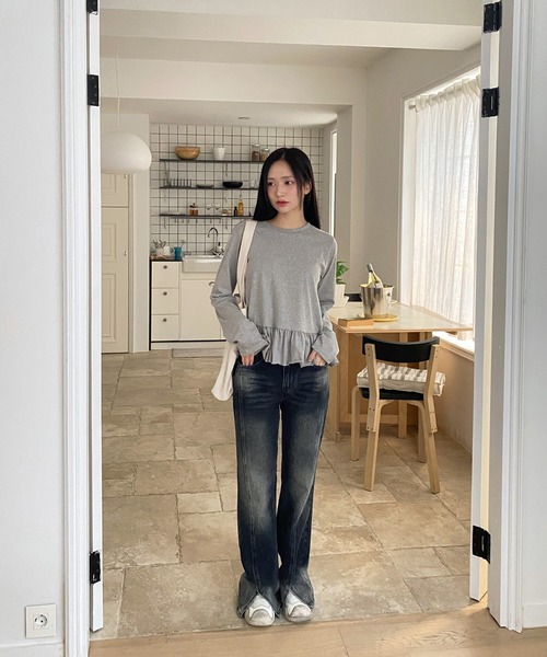 by muni:r（バイ ムニール）の「切開スリムデニムパンツ（デニムパンツ・レディース・ブルー/ダークブルー・SMALL/MEDIUM）」の14枚目の写真